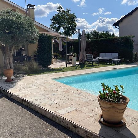 Villa Individuelle - Chassieu Exteriér fotografie