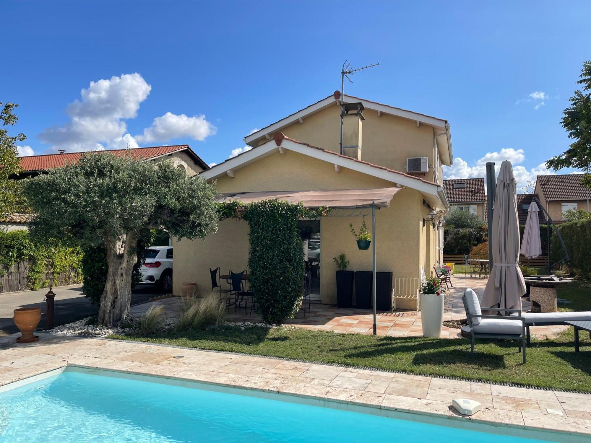 Villa Individuelle - Chassieu Exteriér fotografie