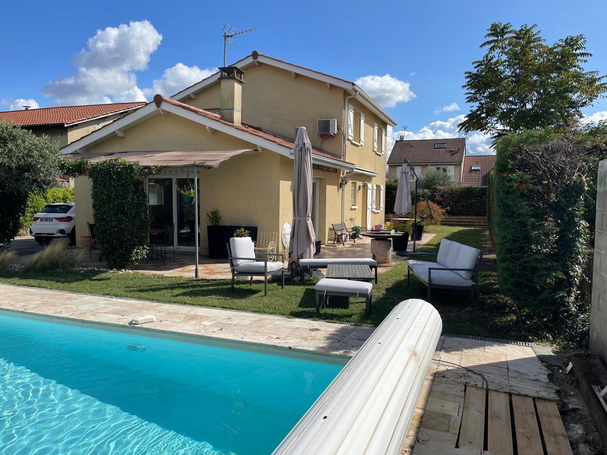 Villa Individuelle - Chassieu Exteriér fotografie